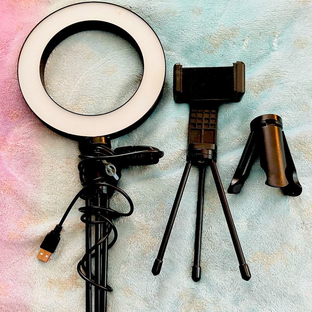 BIG Professional YouTube/Video chat Ringlight and Phone Tripod Set:)